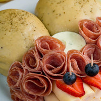 2.Bandeja “Brindis Criollo” – Mangú & Prosecco by MayordomoRD 7,500