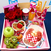 Pink Bliss Brunch – Bandeja Gourmet Floral Edición Limitada RD 7,700