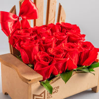 2 .Toque Floral – 12 Rosas Especiales RD 4,890