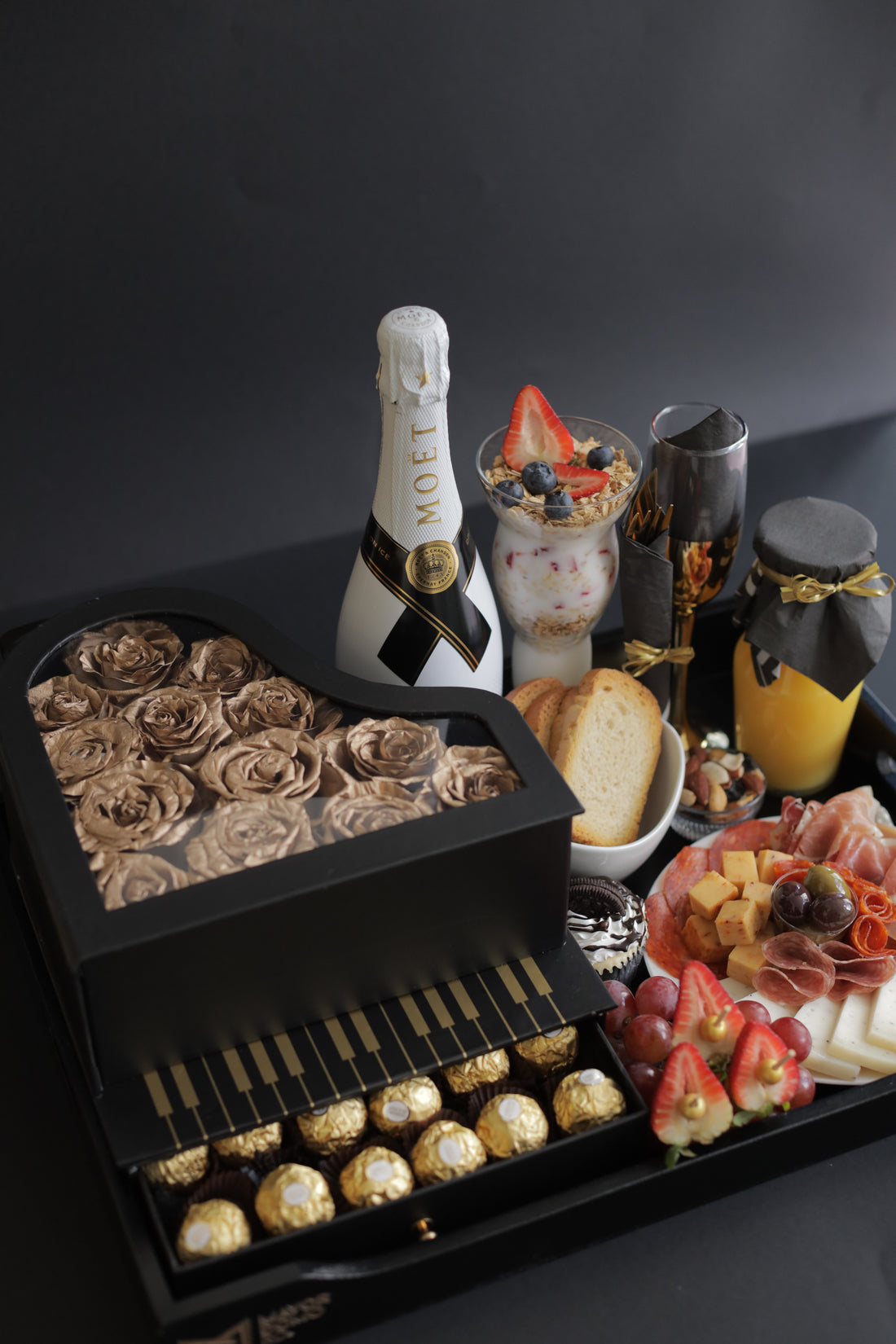 15. Bandeja Luxury  25,950.00