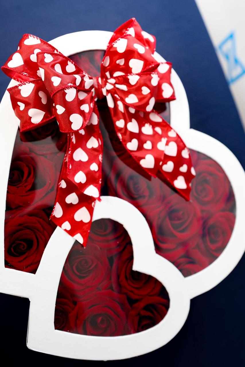 Eternal Love Roses – Heart Box Edición Limitada 6,800
